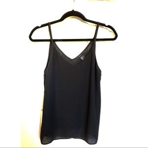 Forever 21 Black V-neck Cami Top Blouse